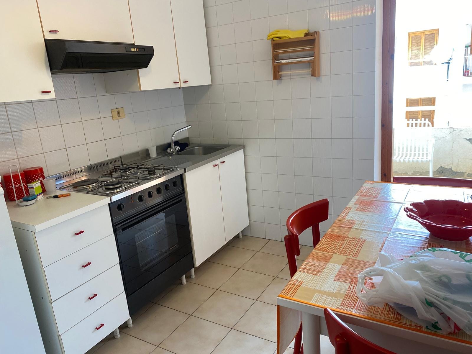 Appartamento arredato a 300 m dal mare – Longobardi Marina